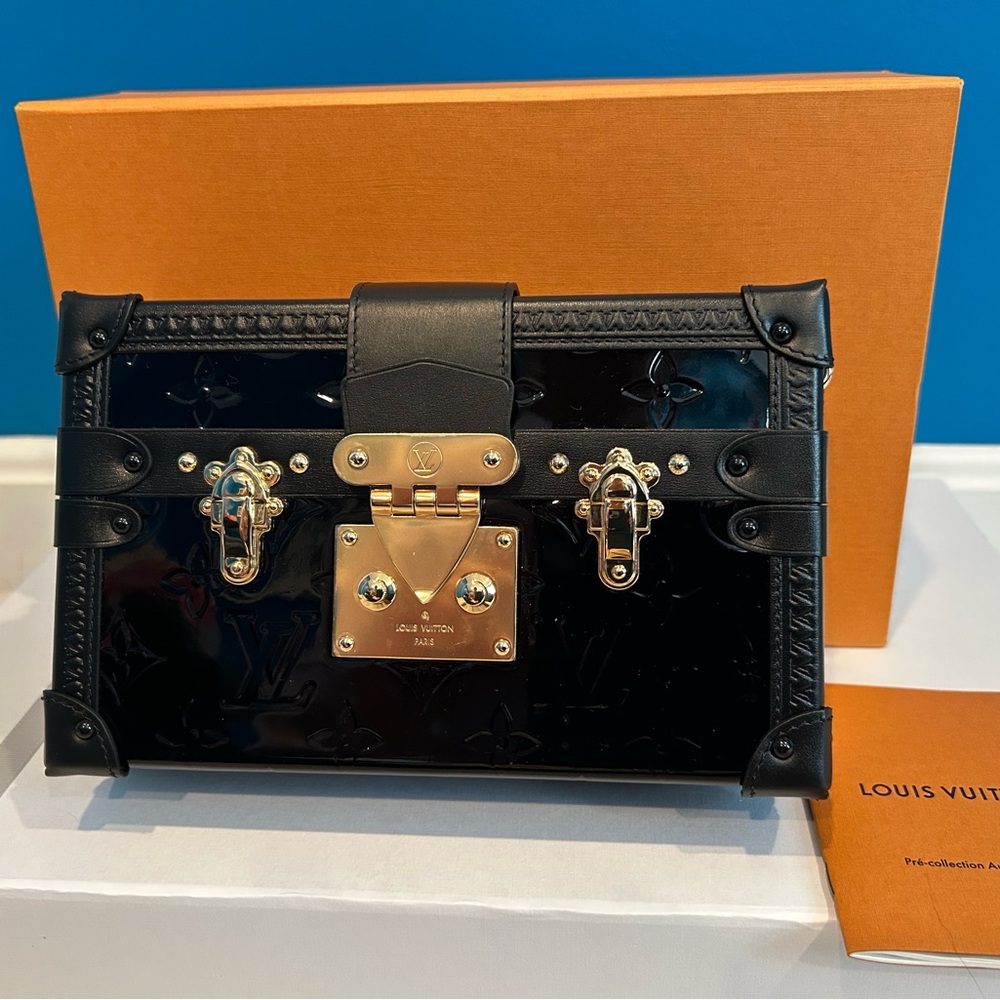 Louis Vuitton Black and Gold Women's Bag